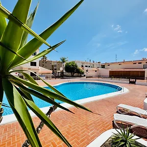 https://coral-arona-tenerife.tenerifehoteles.net
