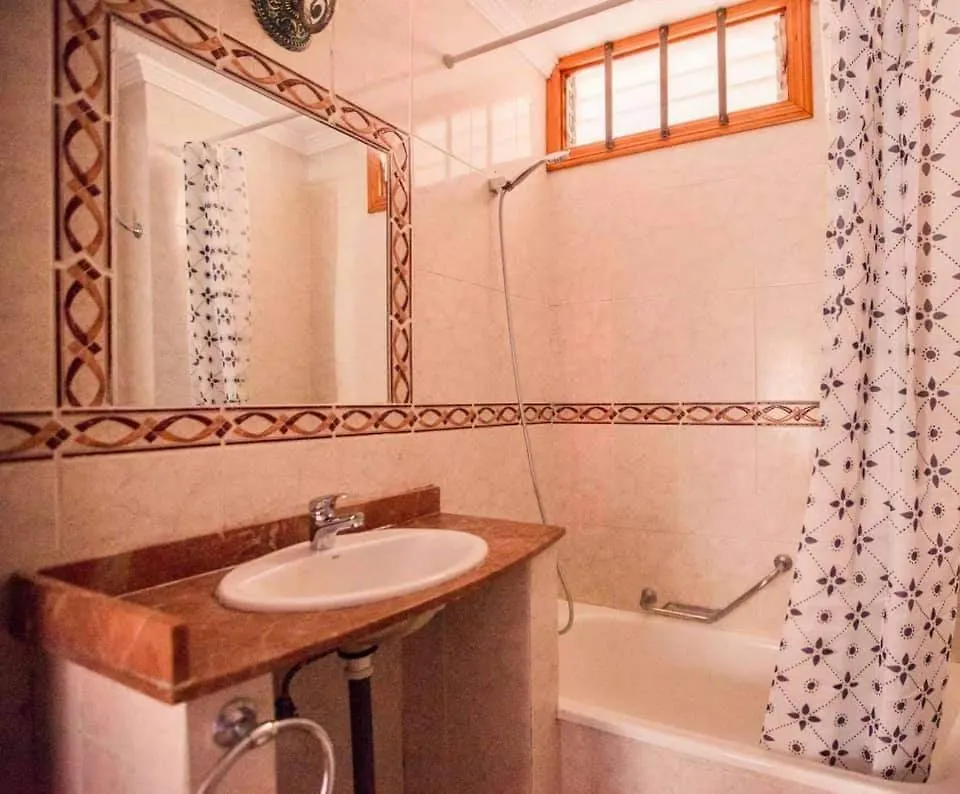 Apartment Avenida Puig Arona